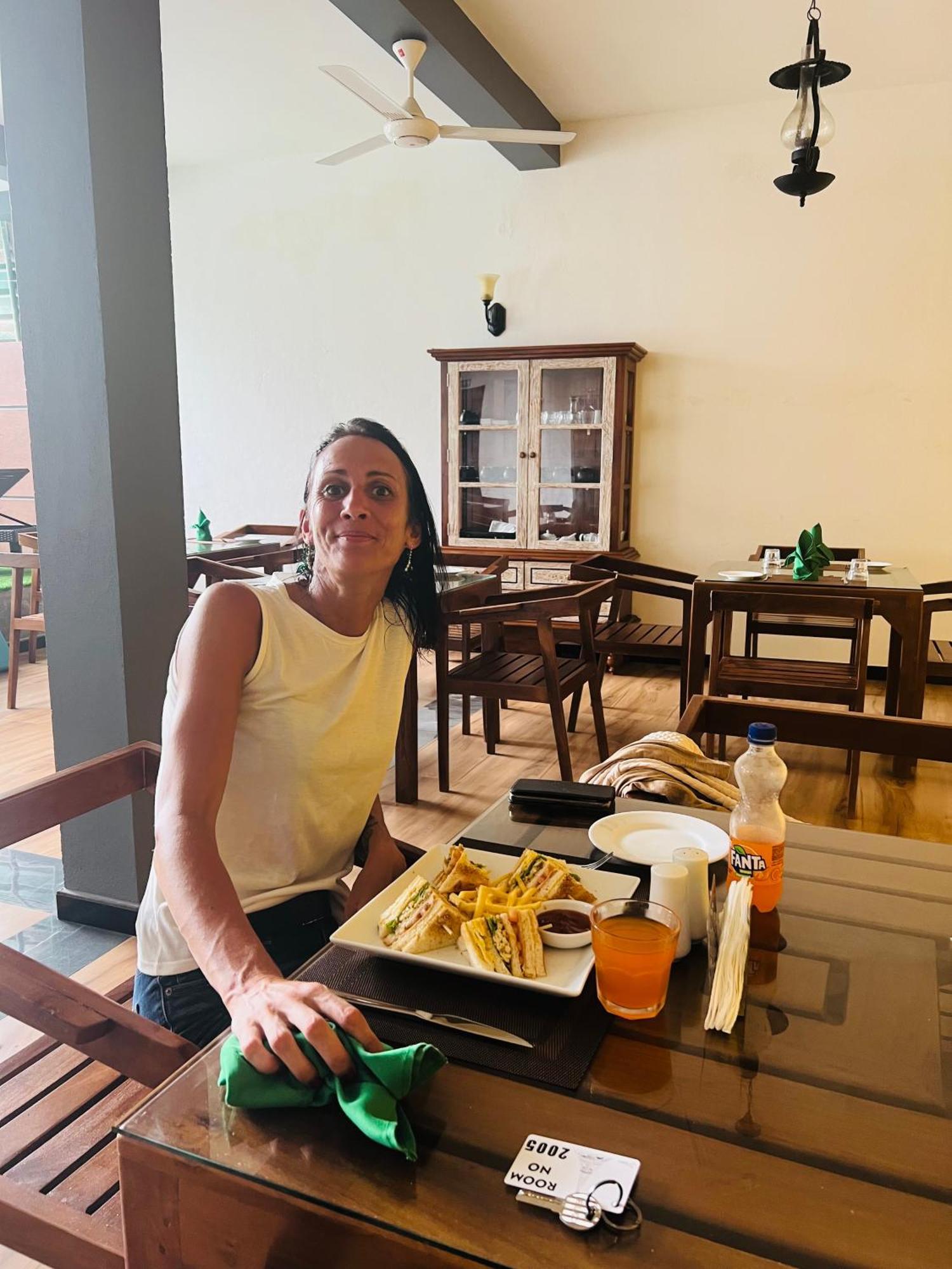 Mama'S Boutique Beach Hotel Negombo Kültér fotó